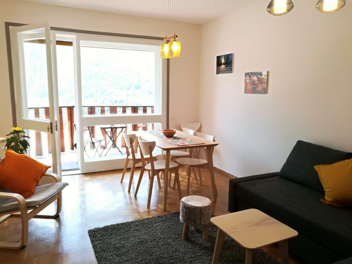 L'Atelier Du Temps - Hemmet Apartment Courmayeur Luaran gambar