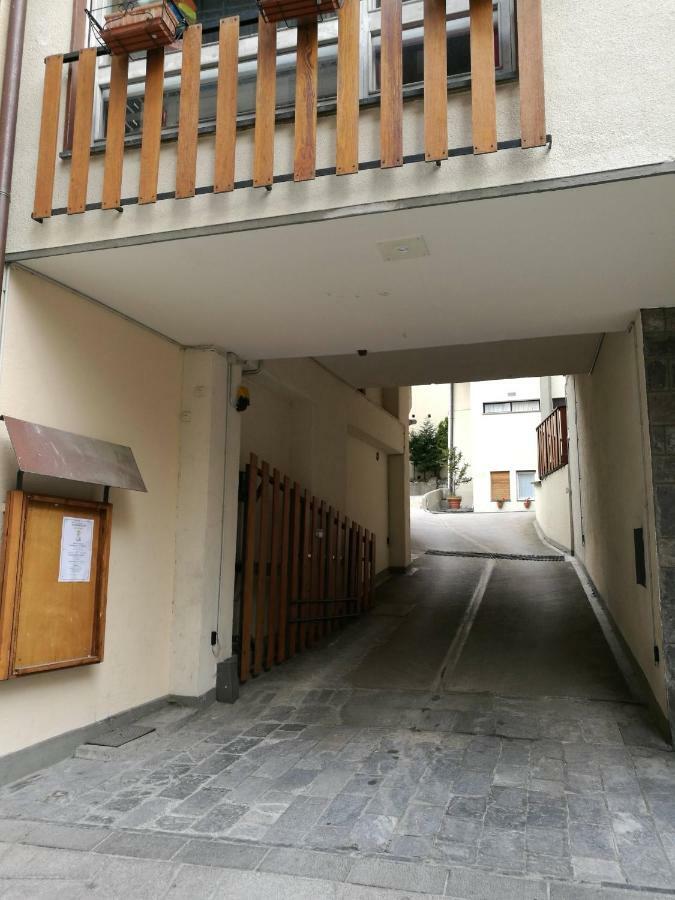 L'Atelier Du Temps - Hemmet Apartment Courmayeur Luaran gambar